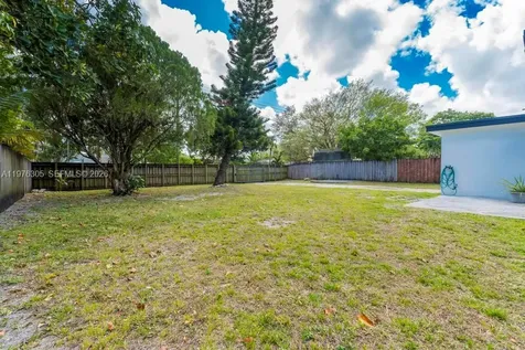 5400 Van Buren Street Hollywood FL 33021