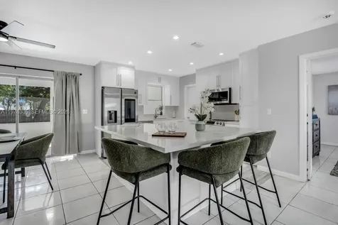 5400 Van Buren Street Hollywood FL 33021