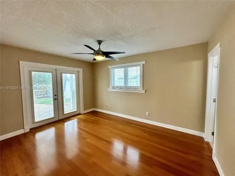 4701 SW 34th Drive Dania Beach FL 33312