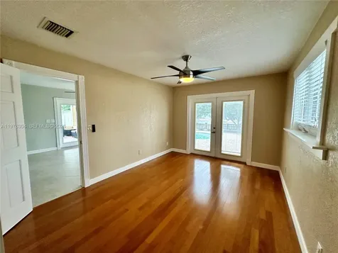 4701 SW 34th Drive Dania Beach FL 33312