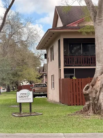 11279 SW 88th Street Miami FL 33176