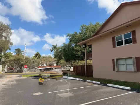 11279 SW 88th Street Miami FL 33176