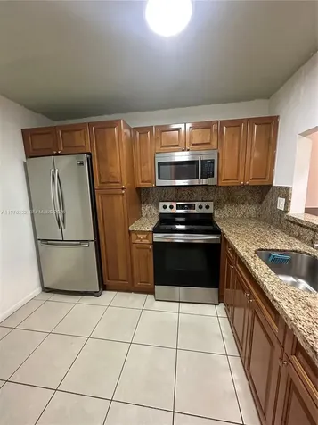 11279 SW 88th Street Miami FL 33176