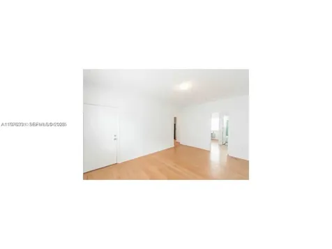 817 Meridian Avenue Miami Beach FL 33139