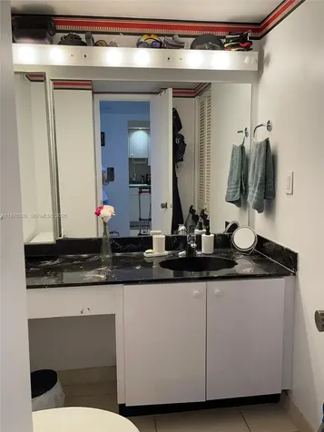 1901 Brickell Avenue Miami FL 33129
