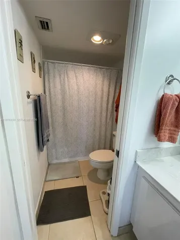1901 Brickell Avenue Miami FL 33129
