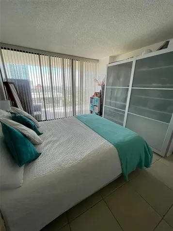 1901 Brickell Avenue Miami FL 33129