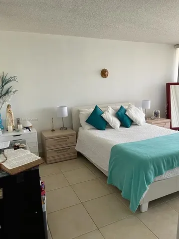 1901 Brickell Avenue Miami FL 33129