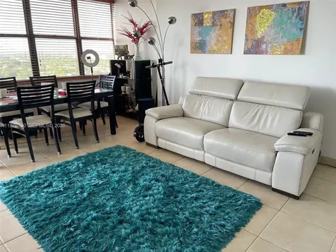 1901 Brickell Avenue Miami FL 33129