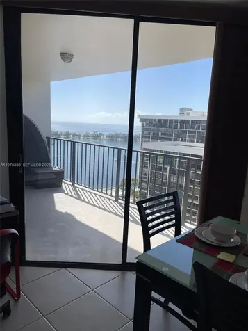 1901 Brickell Avenue Miami FL 33129