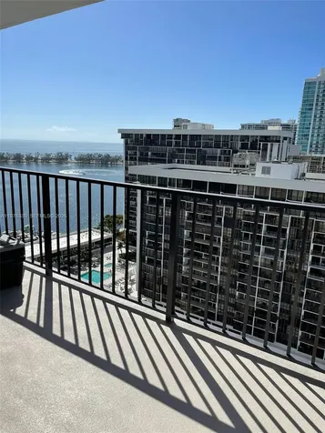 1901 Brickell Avenue Miami FL 33129