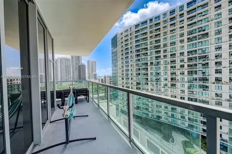 3301 NE 1st Avenue Miami FL 33137
