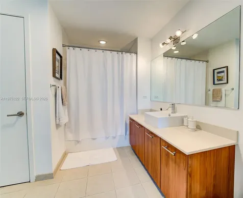 3301 NE 1st Avenue Miami FL 33137