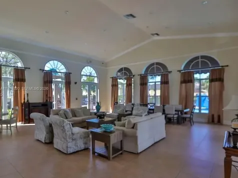 2048 NE 35th Avenue Homestead FL 33033