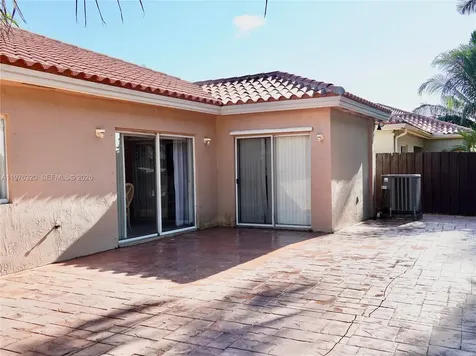 2048 NE 35th Avenue Homestead FL 33033