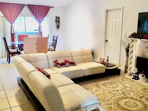 2048 NE 35th Avenue Homestead FL 33033
