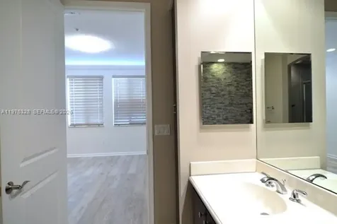 3020 NW 125th Avenue Sunrise FL 33323