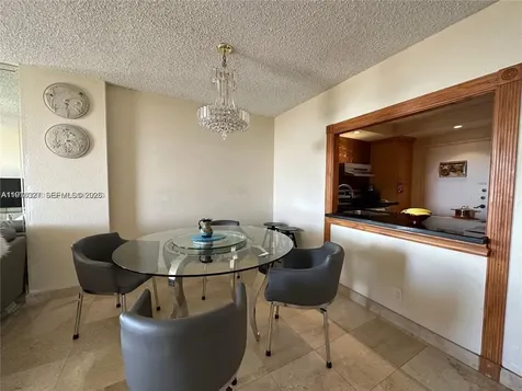 1600 S Ocean Drive Hollywood FL 33019