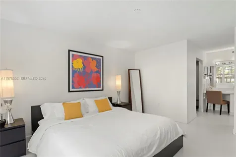 19555 E Country Club Drive Aventura FL 33180