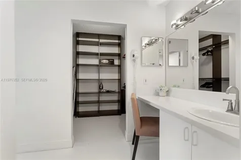 19555 E Country Club Drive Aventura FL 33180