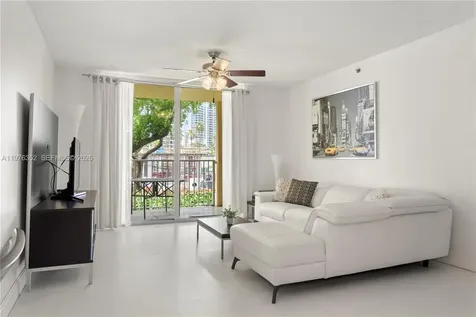 19555 E Country Club Drive Aventura FL 33180