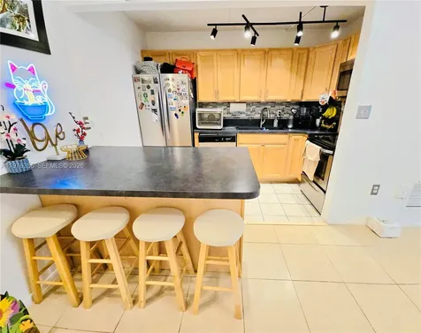 5767 Washington Street Hollywood FL 33023