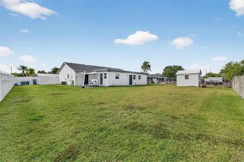 141 Eider Court Royal Palm Beach FL 33411