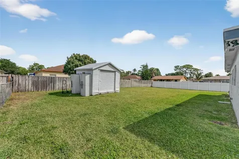 141 Eider Court Royal Palm Beach FL 33411