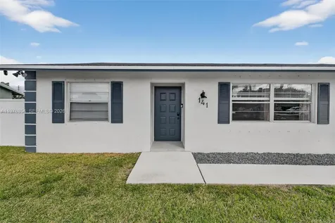 141 Eider Court Royal Palm Beach FL 33411