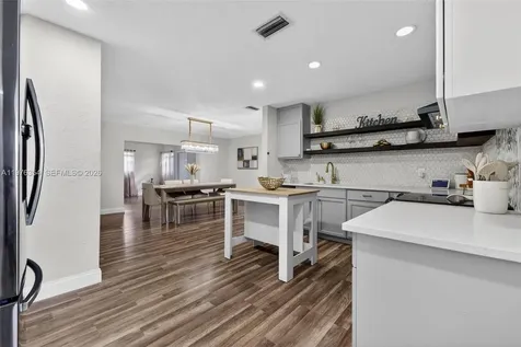 141 Eider Court Royal Palm Beach FL 33411