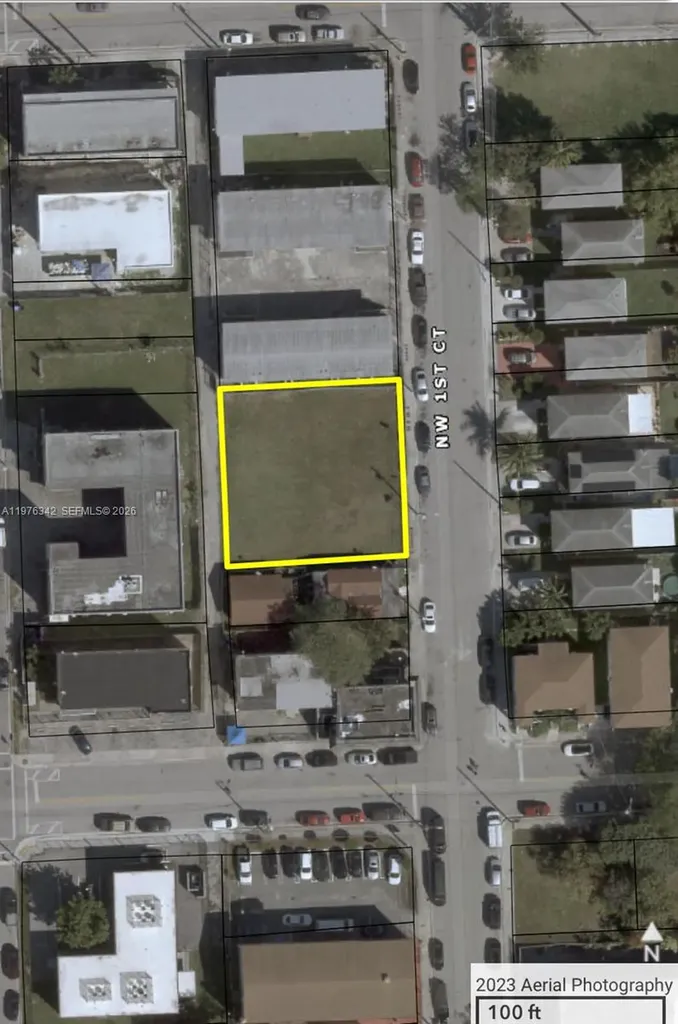 1520 NW 1st Court Miami FL 33136