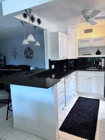 118 Northampton F West Palm Beach FL 33417