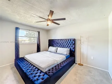 2913 Dolphin Drive Miramar FL 33025