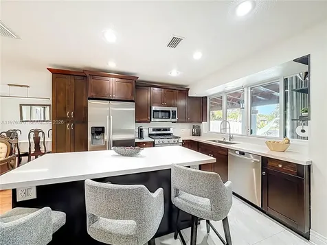 2913 Dolphin Drive Miramar FL 33025