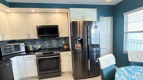 12500 SW 5th Court Pembroke Pines FL 33027