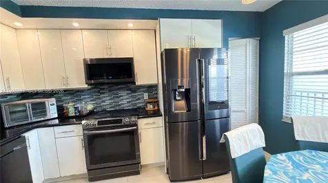 12500 SW 5th Court Pembroke Pines FL 33027