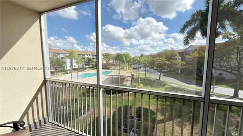 12500 SW 5th Court Pembroke Pines FL 33027