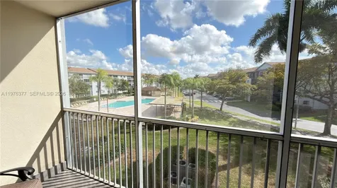 12500 SW 5th Court Pembroke Pines FL 33027