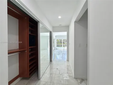 4934 NW 94th Doral Place Doral FL 33178