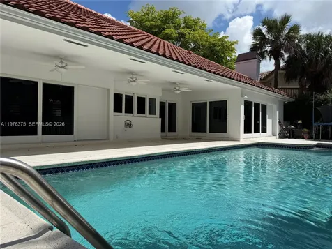 4934 NW 94th Doral Place Doral FL 33178