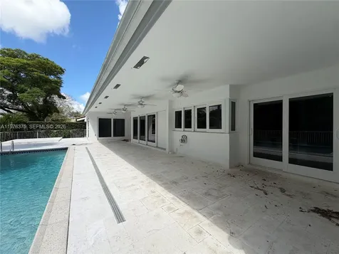 4934 NW 94th Doral Place Doral FL 33178