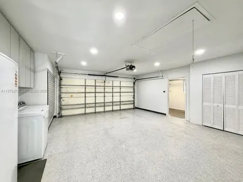 4934 NW 94th Doral Place Doral FL 33178