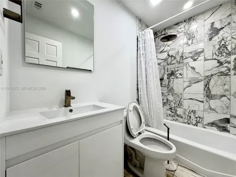 4934 NW 94th Doral Place Doral FL 33178
