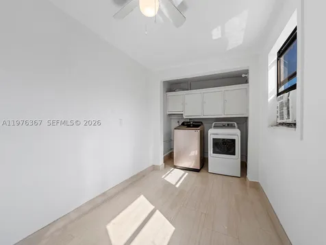 7121 SW 102nd Court Miami FL 33173