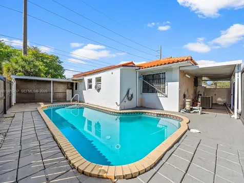 7121 SW 102nd Court Miami FL 33173