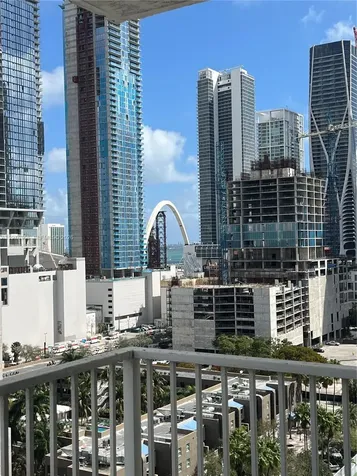 850 N Miami Avenue Miami FL 33136