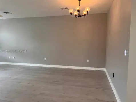 933 NE 191st Street Miami FL 33179