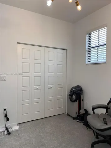933 NE 191st Street Miami FL 33179