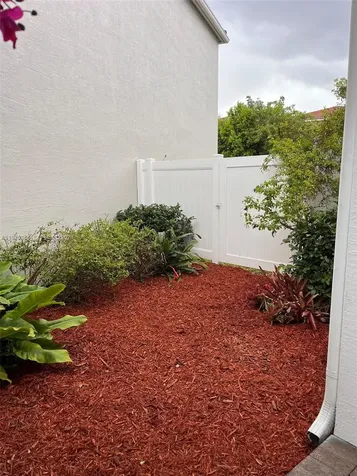 933 NE 191st Street Miami FL 33179