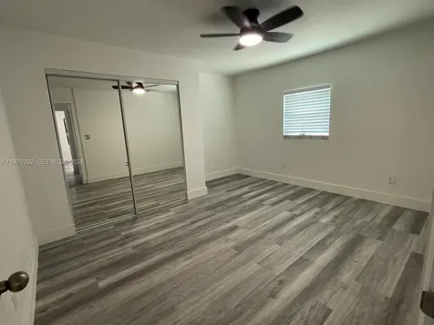 10415 NW 35th Avenue Miami FL 33147